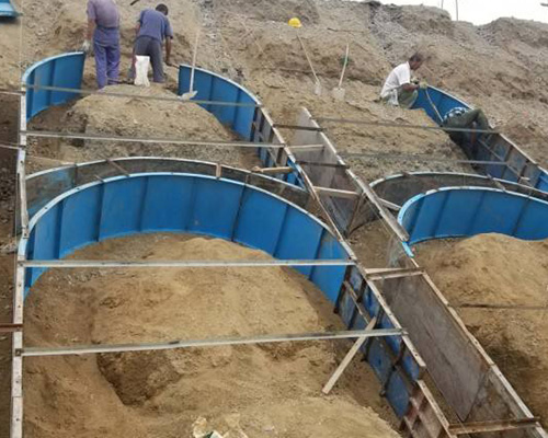 護(hù)坡鋼模板